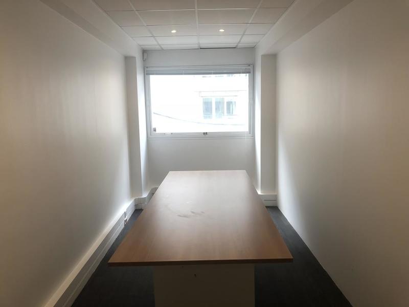 Bureau - 235 m² - 8 pièces