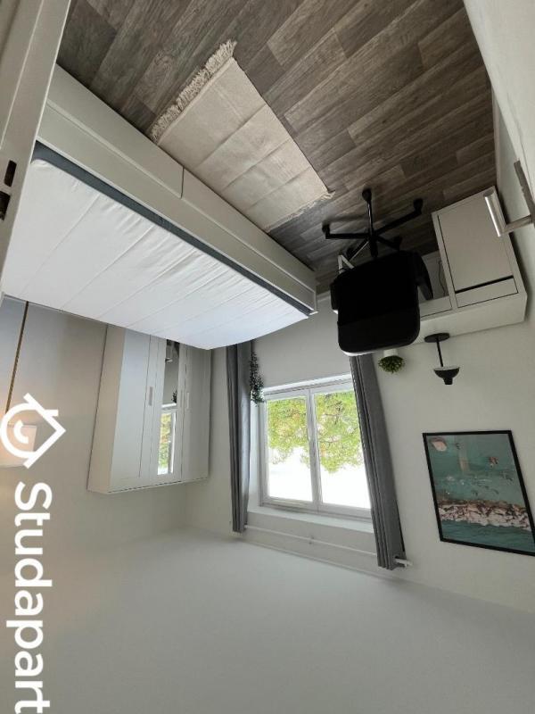 Chambre - 10 m² - 1 pièce