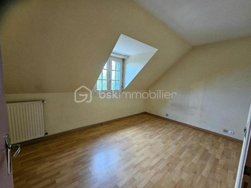 Maison traditionnelle - 145 m² - 7 pièces