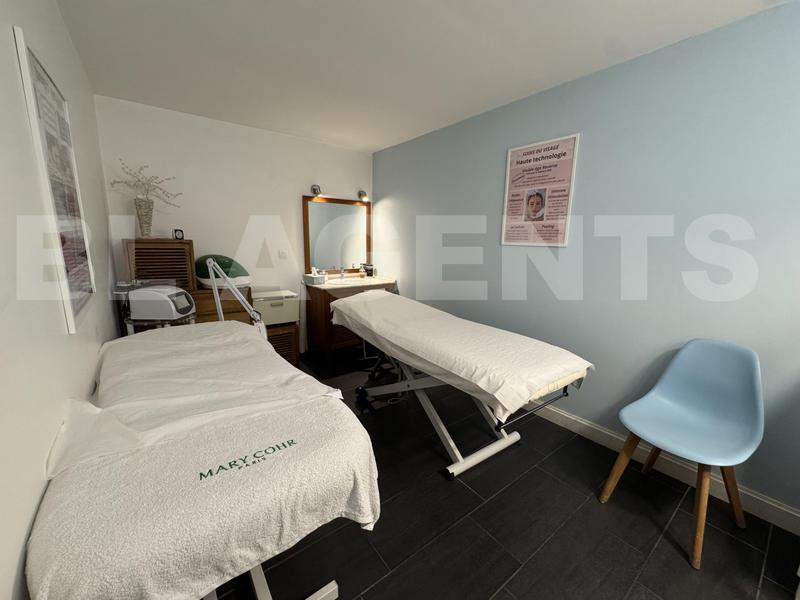 Fonds de commerce - 100 m²