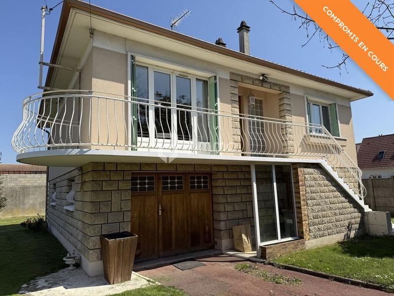 Maison - 85 m² - 4 pièces