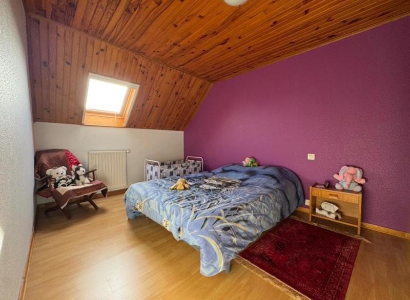 Maison - 159 m² - 9 pièces