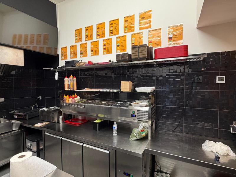 Local commercial - 83 m²