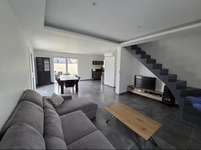 Maison - 120 m² - 5 pièces