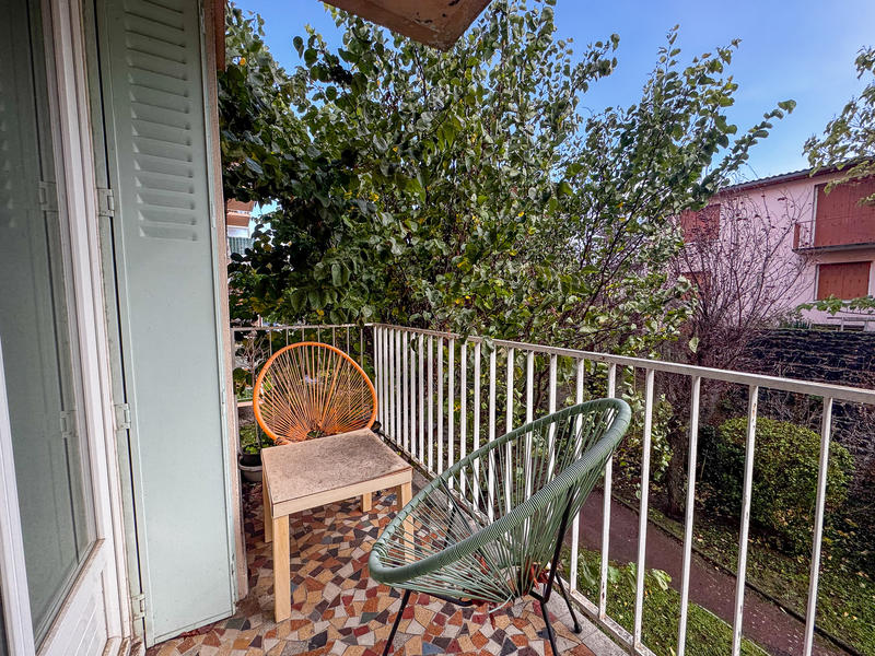 Appartement - 81 m² - 5 pièces