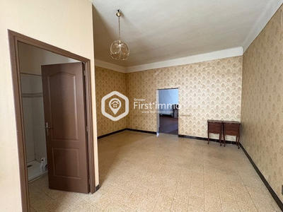 Maison ancienne - 220 m² - 7 pièces