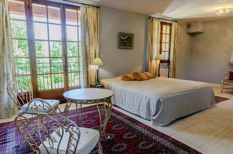 Maison - 177 m² - 5 pièces