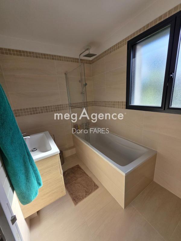 Maison - 147 m² - 7 pièces