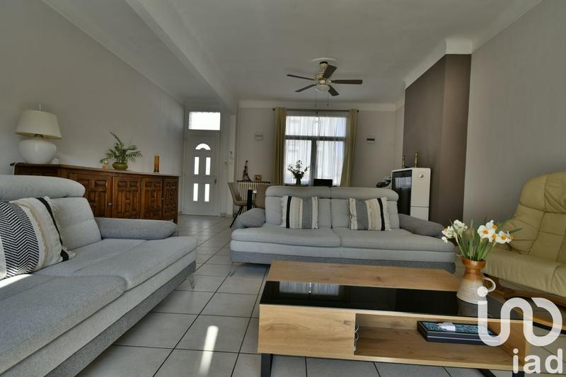 Maison - 248 m² - 5 pièces