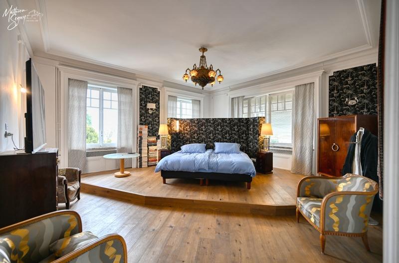 Propriété - 525 m² - 13 pièces