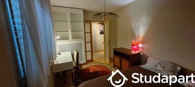 Chambre - 15 m² - 1 pièce