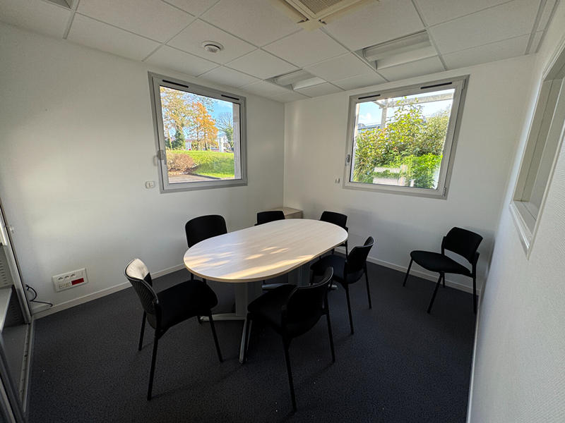 Bureau - 100 m²