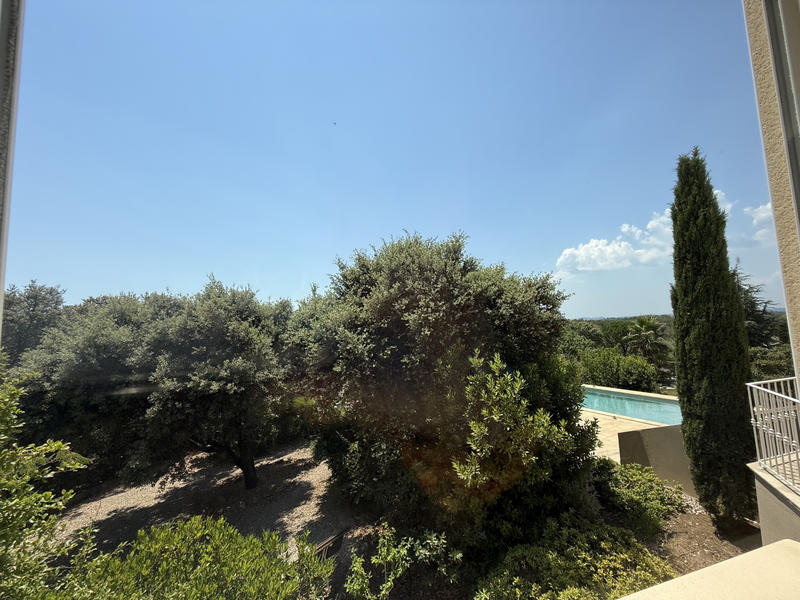 Maison - 240 m² - 7 pièces