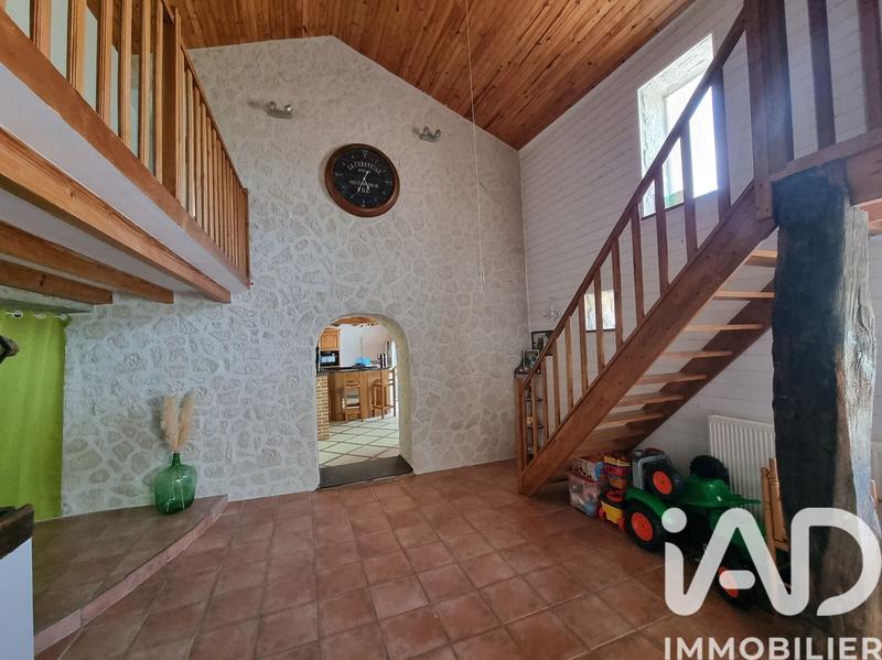 Maison - 182 m² - 6 pièces