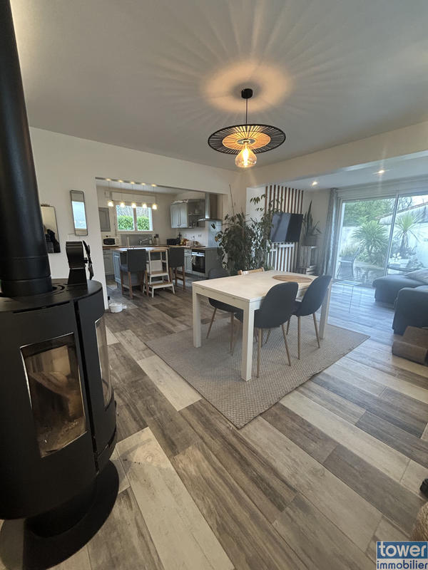 Maison - 97 m² - 4 pièces