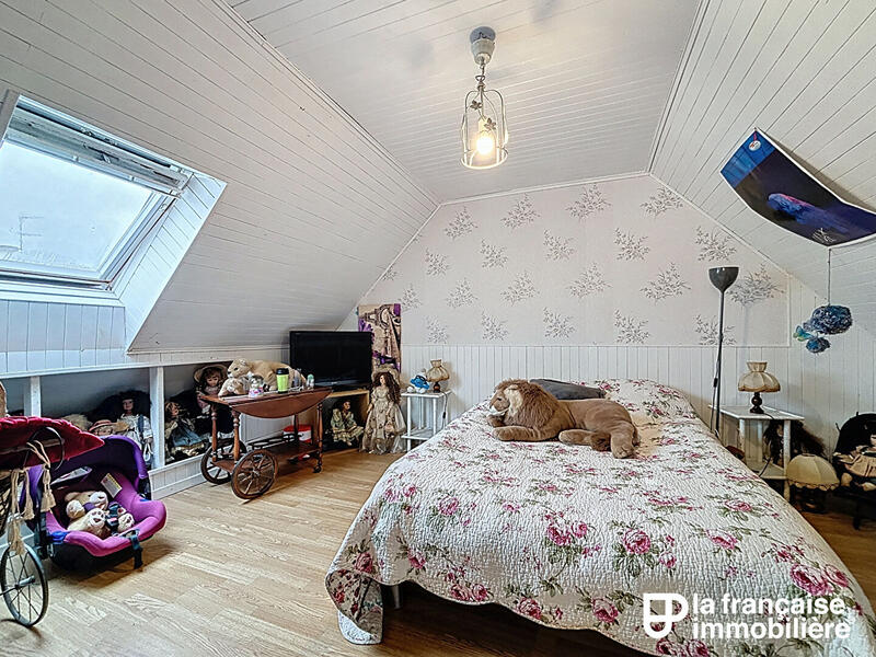 Maison - 145 m² - 7 pièces