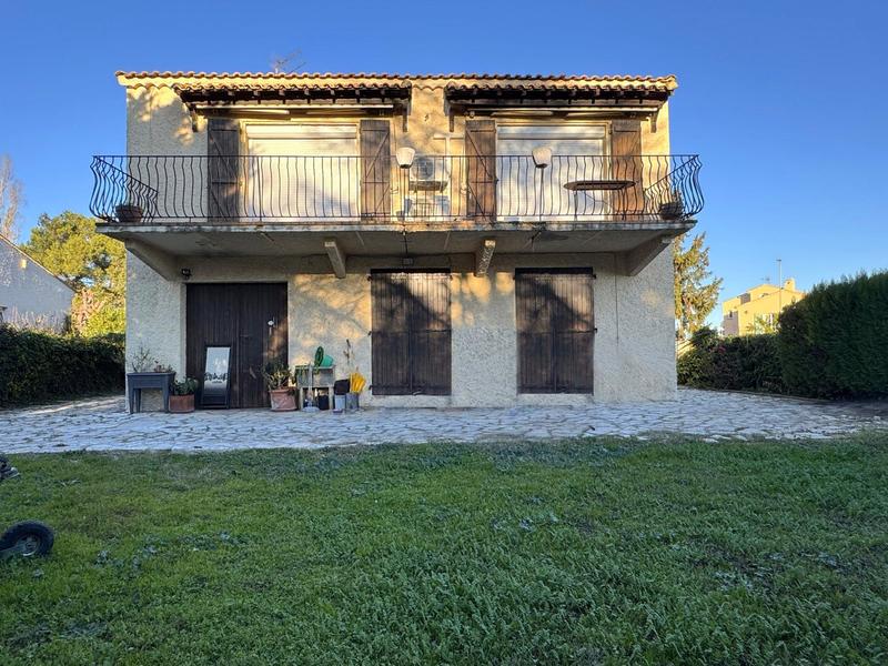 Maison - 163 m² - 6 pièces