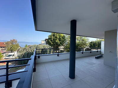 Appartement - 96 m² - 4 pièces