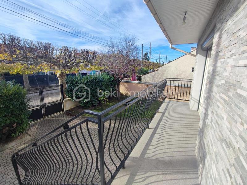 Maison - 96 m² - 5 pièces