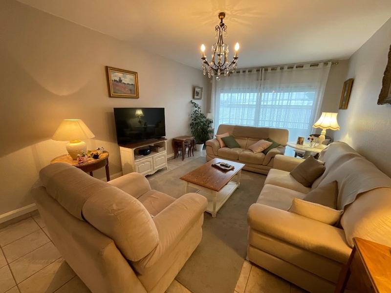 Appartement - 85 m² - 4 pièces