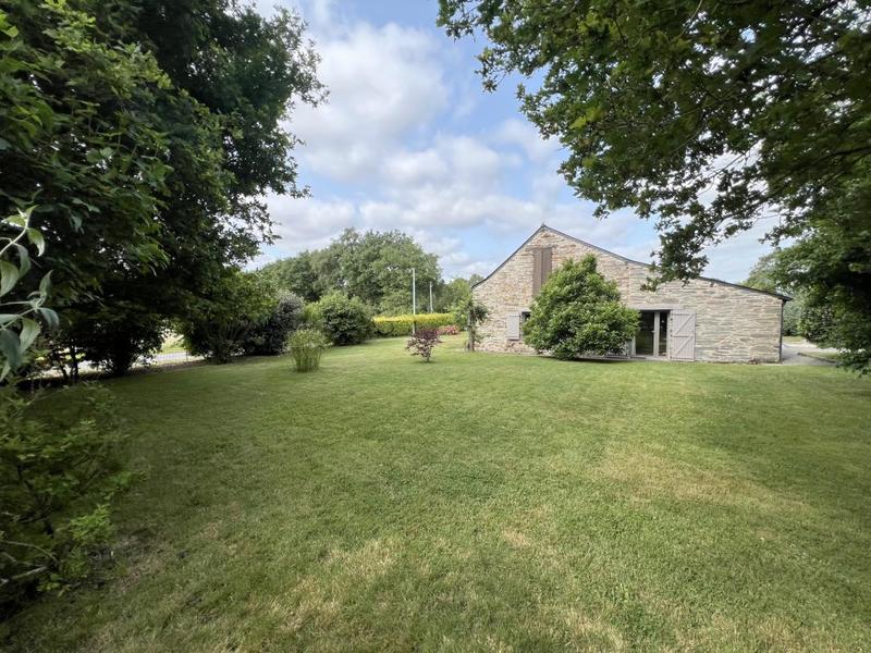 Maison en pierre - 195 m² - 8 pièces