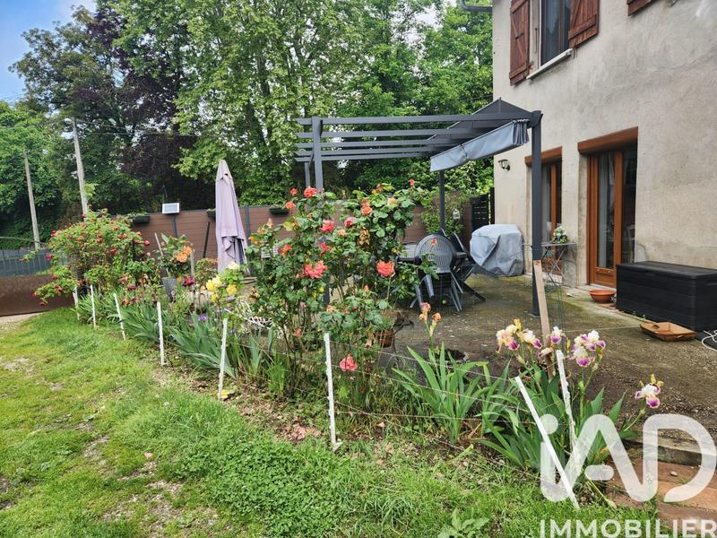 Maison de village - 132 m² - 7 pièces