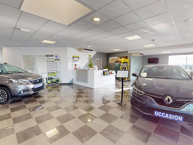 Local d'activités - 428 m² - 8 pièces