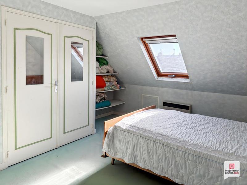 Maison - 92 m² - 6 pièces