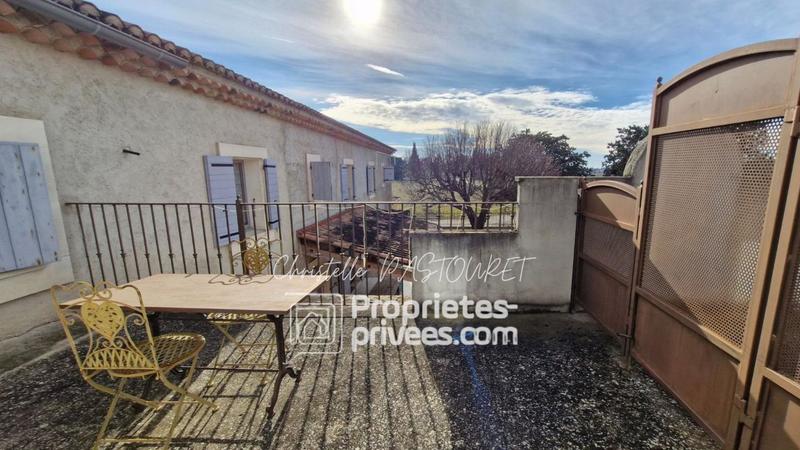 Propriété - 900 m² - 28 pièces