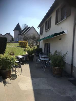 Magasins - 145 m² - 7 pièces