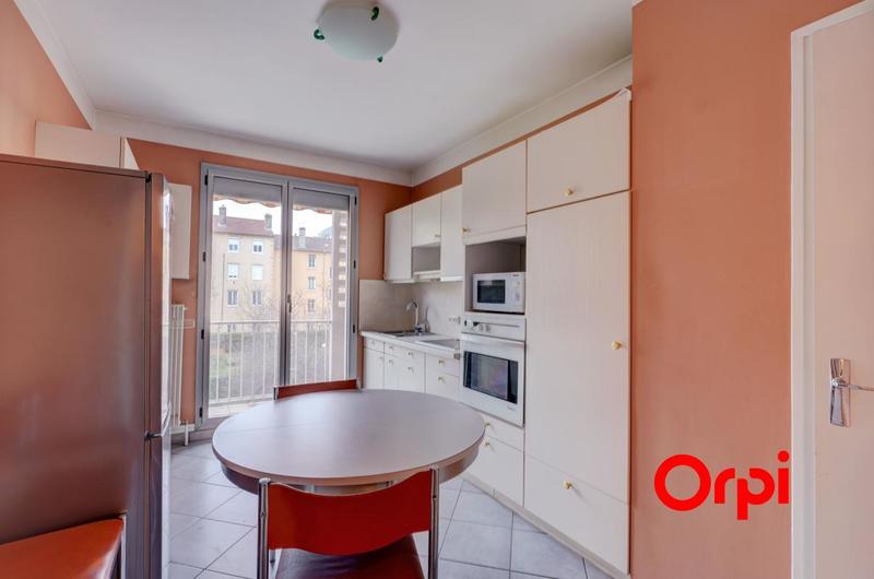 Appartement - 73 m² - 3 pièces