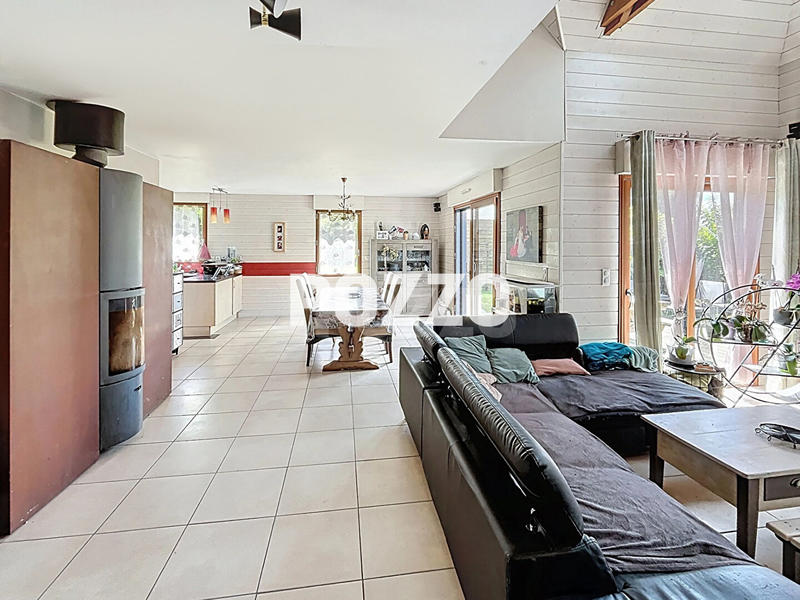 Maison - 170 m² - 7 pièces