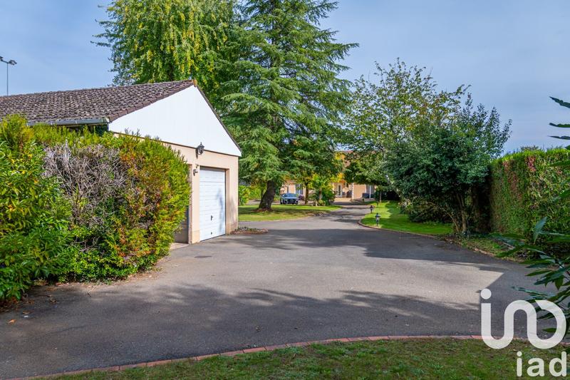 Maison - 196 m² - 6 pièces