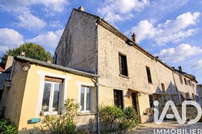 Maison - 93 m² - 5 pièces