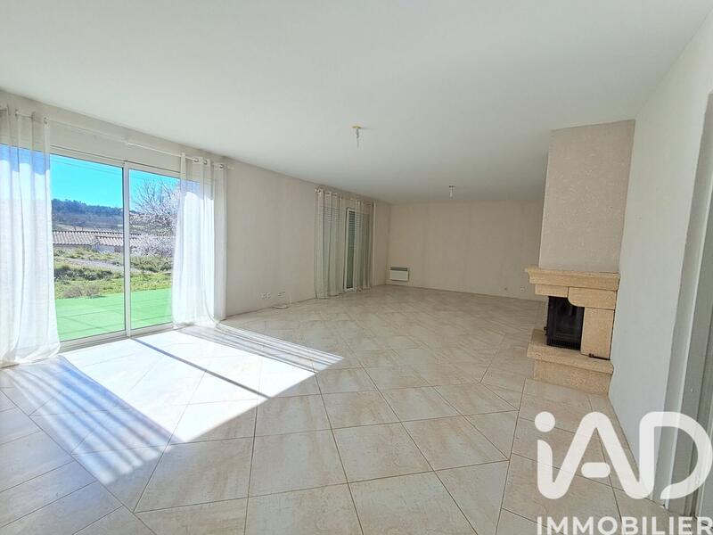 Maison - 120 m² - 4 pièces