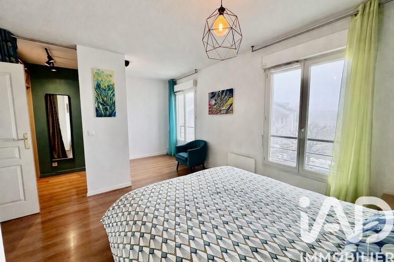 Appartement - 84 m² - 4 pièces