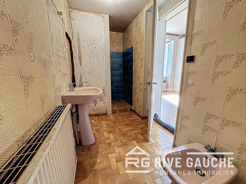 Maison ancienne - 258 m² - 8 pièces