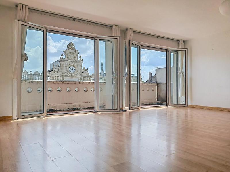 Appartement - 105 m² - 4 pièces