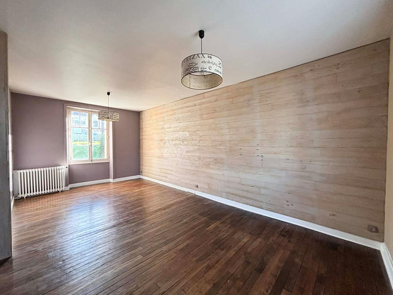 Maison - 97 m² - 5 pièces