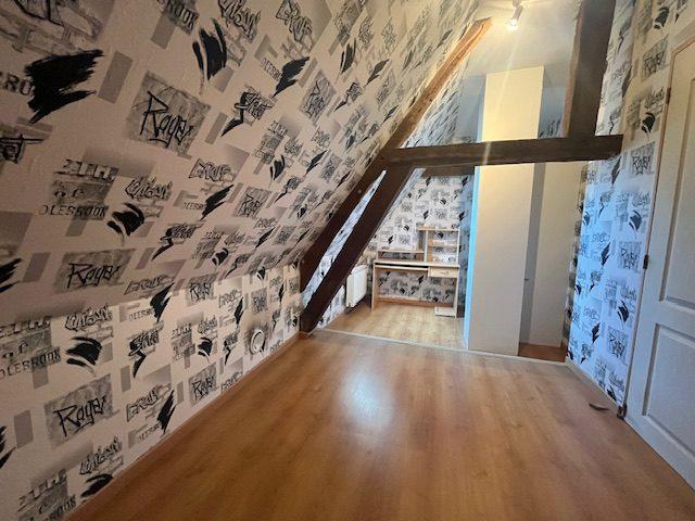 Maison - 142 m² - 7 pièces