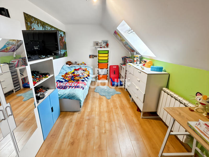 Maison - 110 m² - 6 pièces