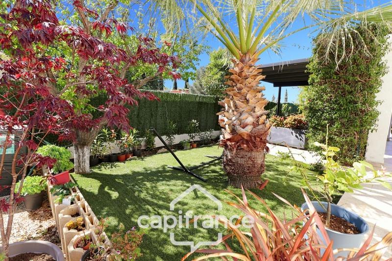 Villa - 100 m² - 5 pièces