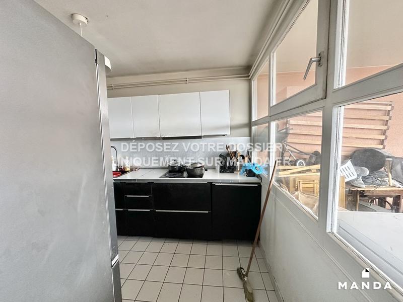 Chambre - 10 m² - 6 pièces