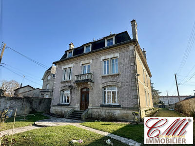 Manoir - 433 m² - 14 pièces