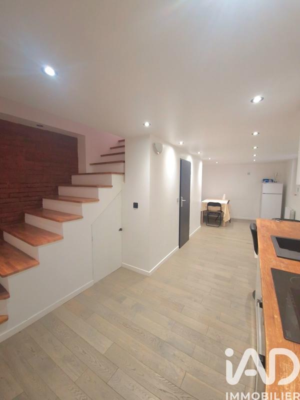 Maison - 101 m² - 8 pièces