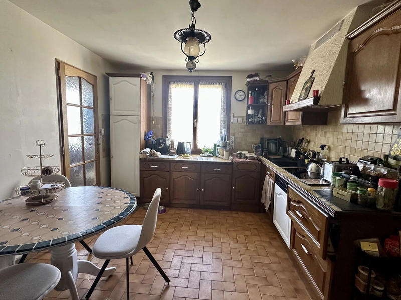 Maison - 145 m² - 8 pièces