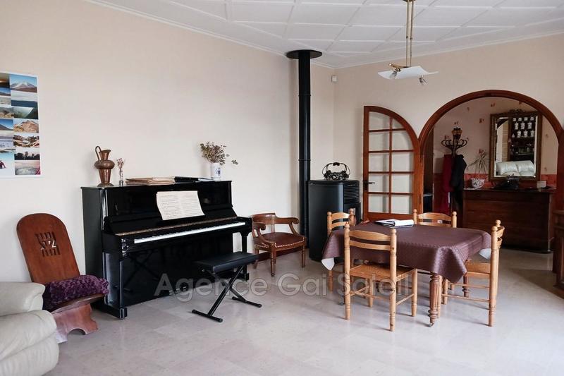 Villa - 177 m² - 6 pièces