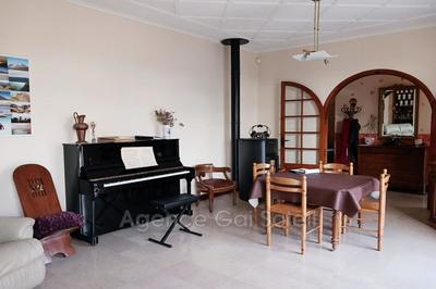 Villa - 177 m² - 6 pièces