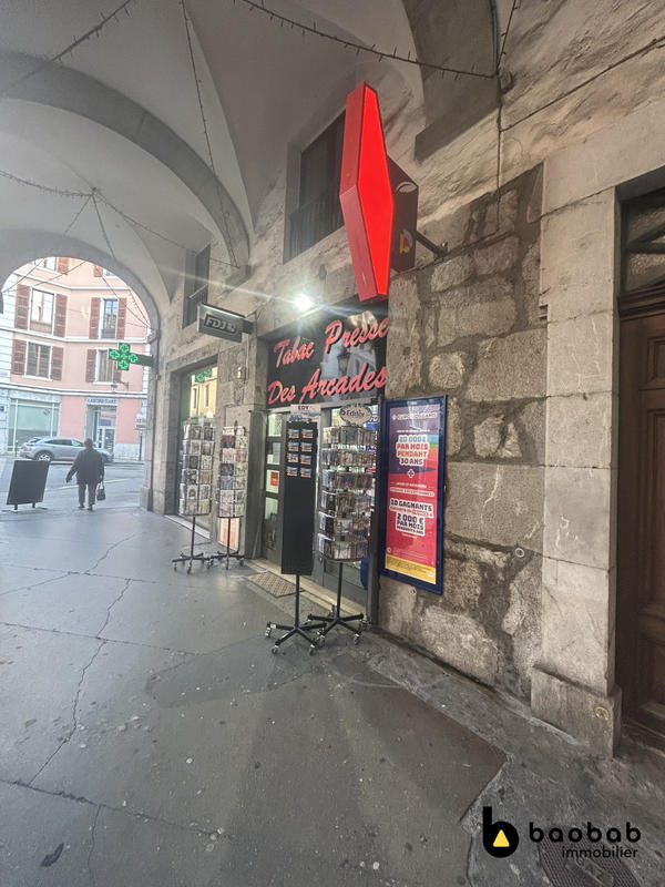 Fonds de commerce - 18 m²