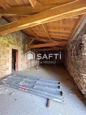 Maison - 150 m² - 5 pièces